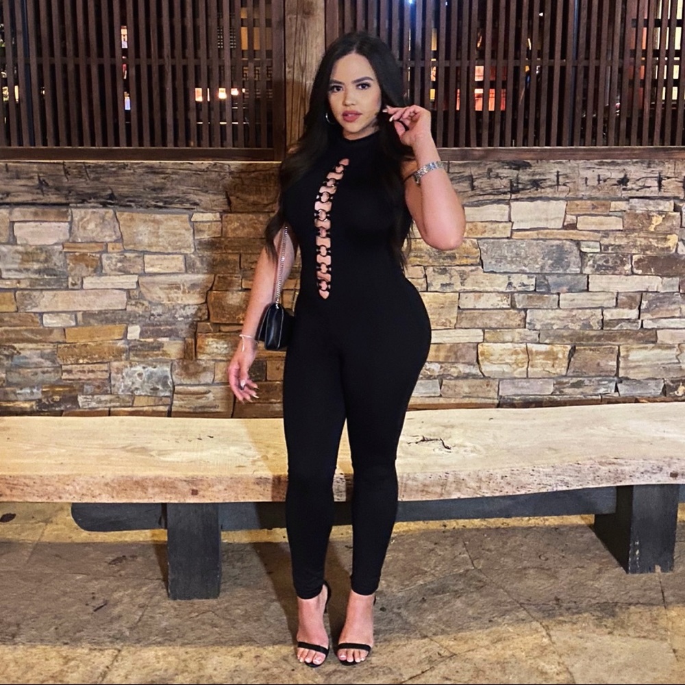 Black bodysuit size M